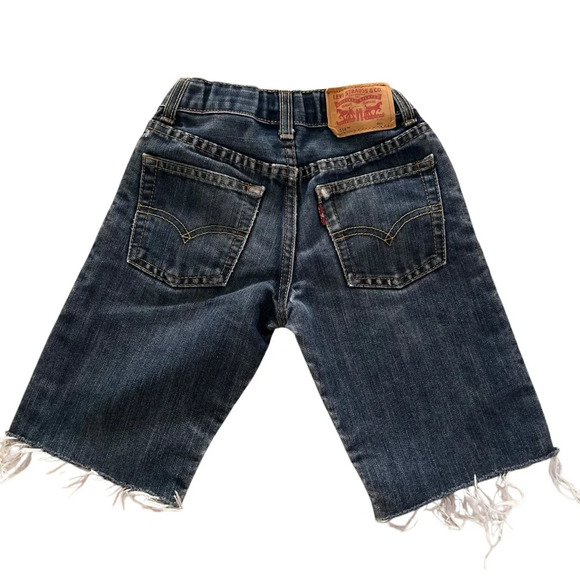 Levi’s 514 Straight- Childrens shorts 6 Regular age 5/6 - Picture 2 of 5